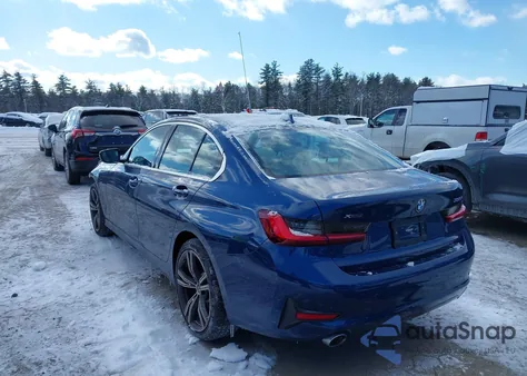 2022 BMW 330I xDrive z USA, uszkodzony, nr VIN 3MW5R7J06N8C67172